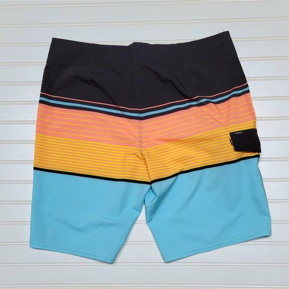 NWT O'Neill Hyperdry Below The Knee Boardshorts - Picture 4 of 6